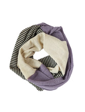 Load image into Gallery viewer, Alpaca Infinity Scarf "Combo Lilac"