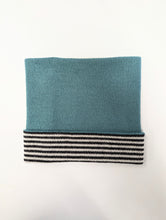 Load image into Gallery viewer, Neckwarmer "Jade Combo"