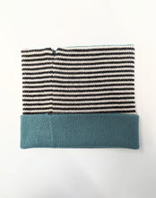 Load image into Gallery viewer, Neckwarmer "Jade Combo"