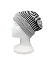 Load image into Gallery viewer, Neckwarmer "Pale Grey Combo"