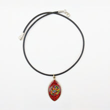 Load image into Gallery viewer, Leaf-shaped Necklace &quot;Red&quot;
